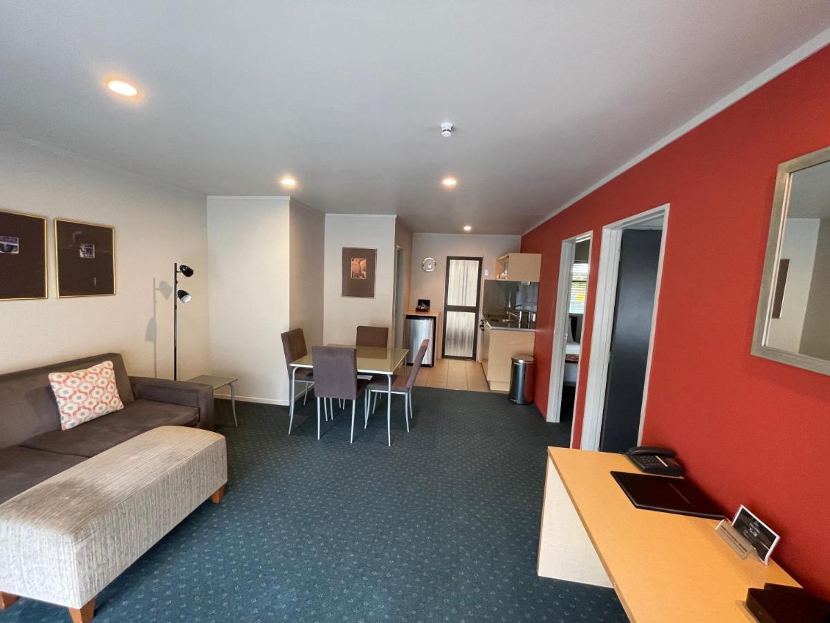 Bentleys Motor Inn Palmerston North Eksteriør billede
