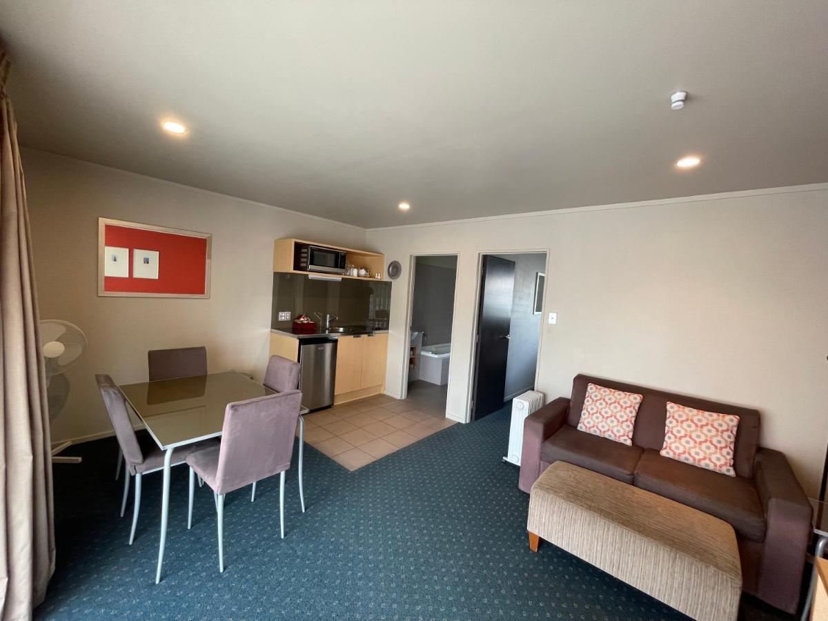 Bentleys Motor Inn Palmerston North Eksteriør billede